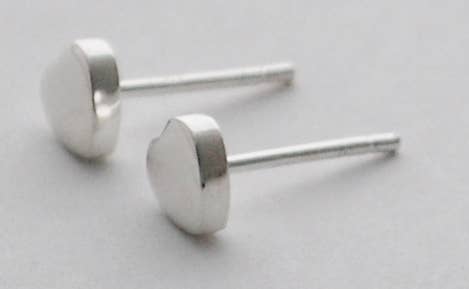 Semaki & Bird - Heart Stud Earrings - sterling silver