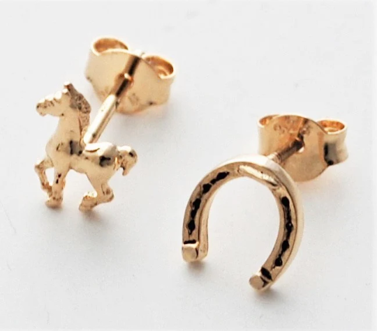 Semaki & Bird - Horse & Horseshoe Stud Earrings gold Natural History